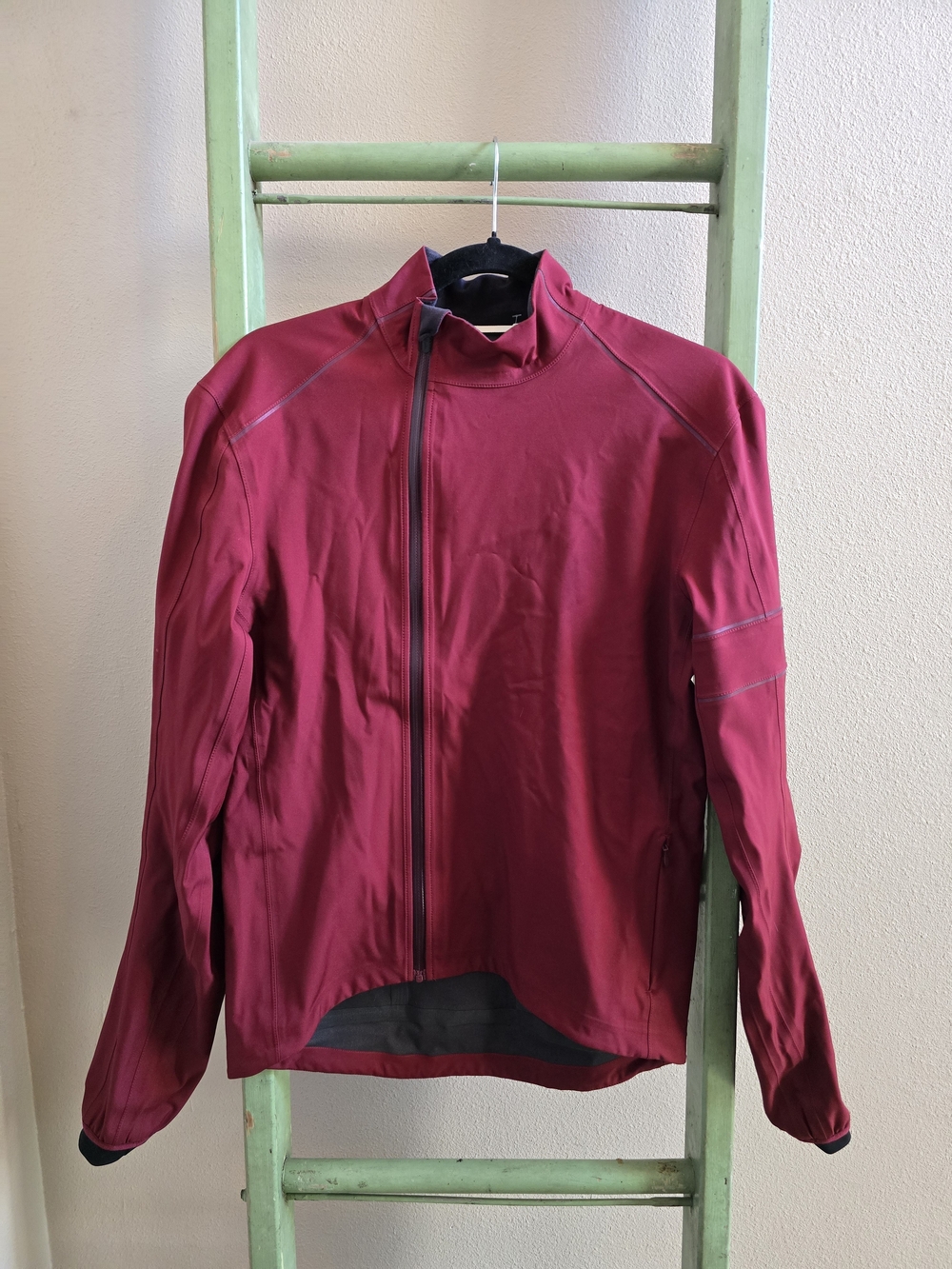 Rapha Dark Red Zippered Cycling Winter Jacket, Waterproof, Sz S